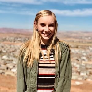 Meet your Posher, Karlin